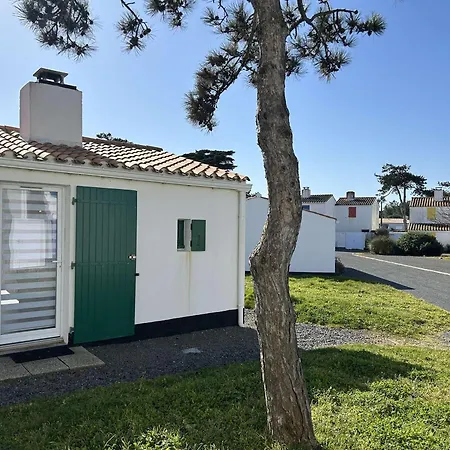 Holiday home Maisonnette Avec Piscine A - Fr-1-224a-74 *