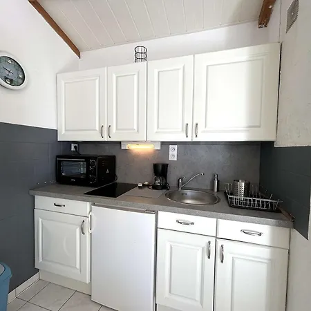 Prázdninový dům Maisonnette Avec Piscine A - Fr-1-224a-74